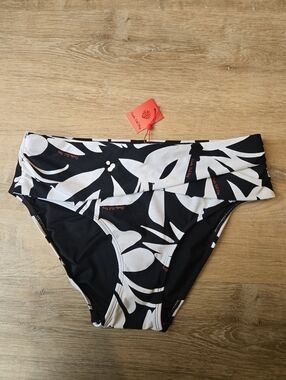 Costa Del Rey Floral Print Bikini Bottom Size M
